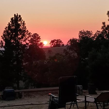 Campground At Sequoia Mountain Farms - Bring Your Own Tent Or Rv - No Bedrooms Or Beds Provided Miramonte Kültér fotó