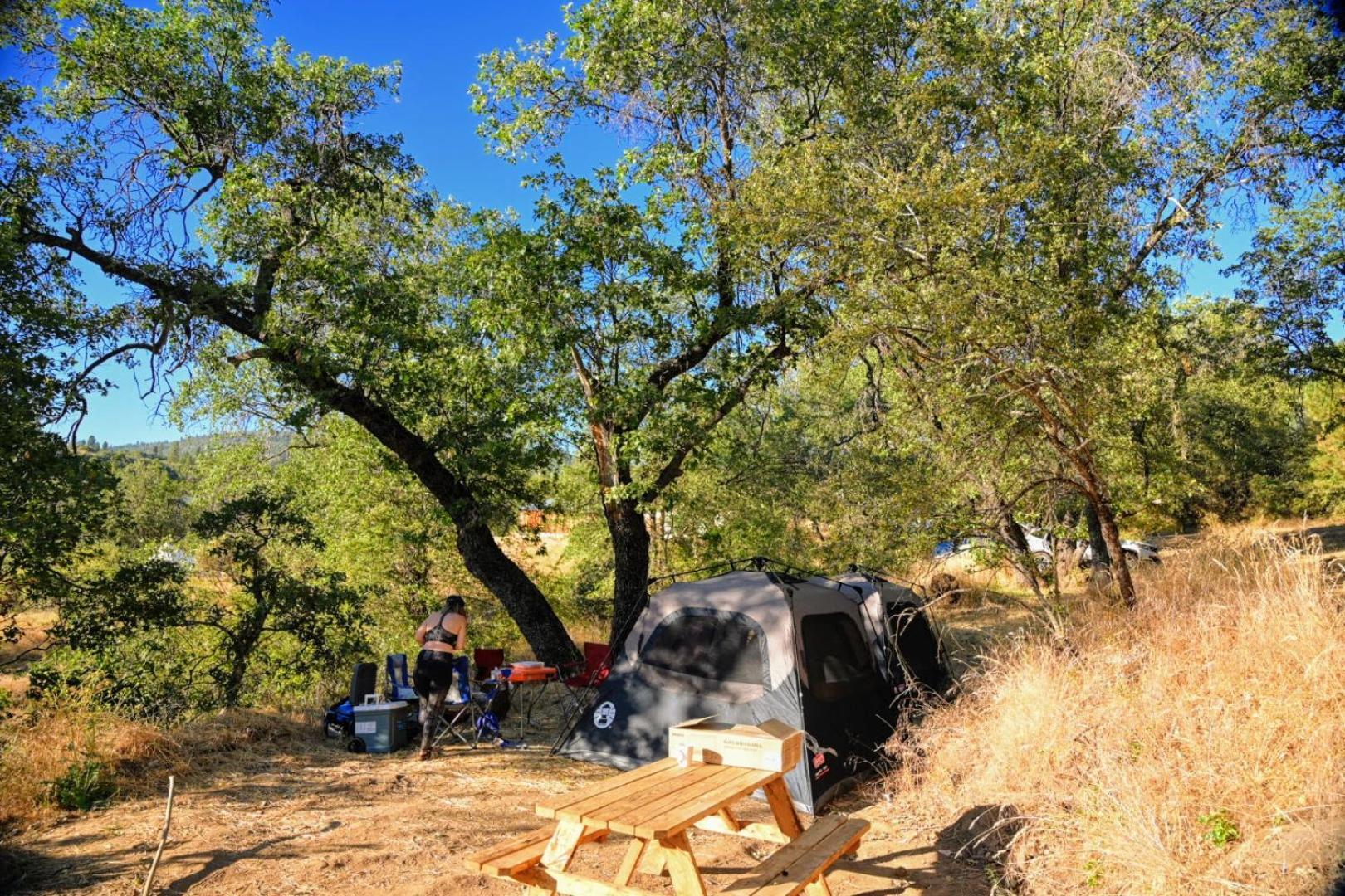 Campground At Sequoia Mountain Farms - Bring Your Own Tent Or Rv - No Bedrooms Or Beds Provided Miramonte Kültér fotó